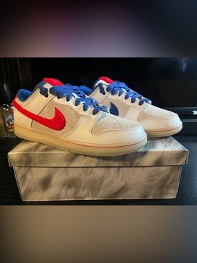 Nike dunks low 2023 year of the rabbit size 11